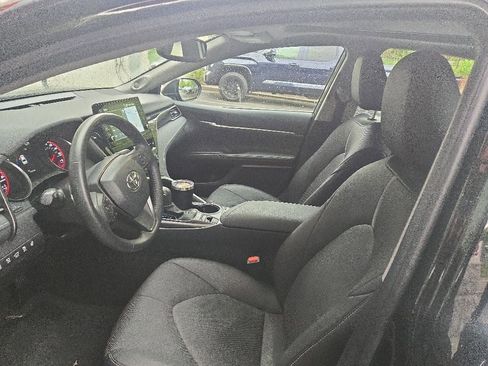 Used 2022 Toyota Camry XSE w/ Navigation Package AWD/4WD image 6