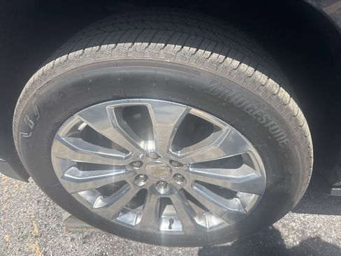 Used 2022 Chevrolet Tahoe Premier w/ Max Trailering Package image 6