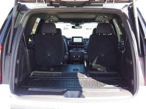 Used 2022 GMC Yukon AT4 AWD/4WD image 57