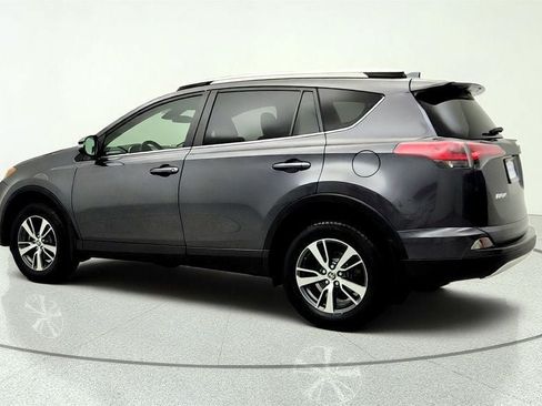 Used 2017 Toyota RAV4 XLE w/ Plus Extra Value Package AWD/4WD image 7