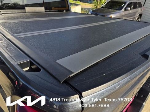 Used 2021 Chevrolet Silverado 1500 RST w/ Convenience Package II RWD image 9