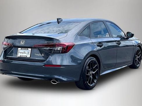 Used 2025 Honda Civic Sport image 5