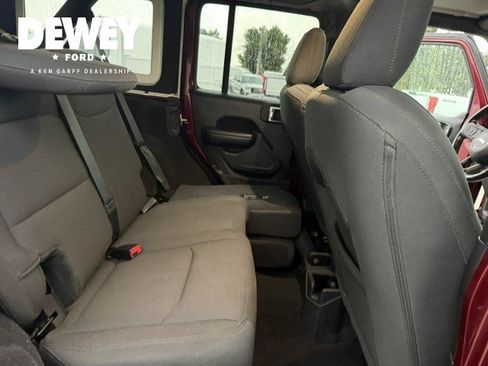 Used 2021 Jeep Wrangler Unlimited Sport AWD/4WD image 30