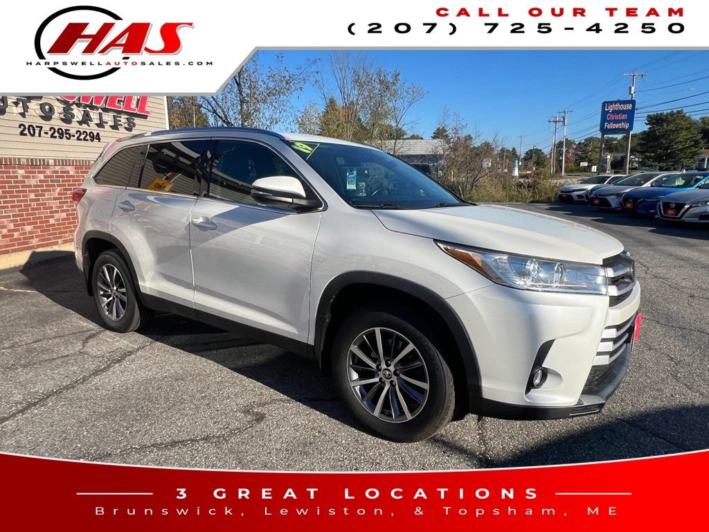 Used 2019 Toyota Highlander XLE AWD/4WD image 9