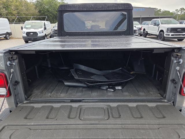 Used 2023 Jeep Gladiator Mojave w/ Trailer Tow Package AWD/4WD image 19