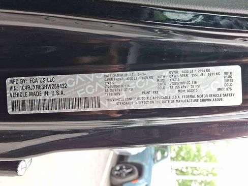 Used 2024 Jeep Wrangler Unlimited Rubicon 4xe AWD/4WD image 27