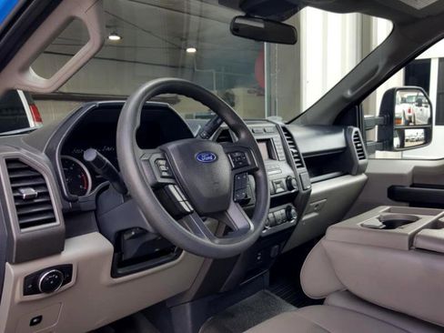 Used 2022 Ford F450 XL image 14