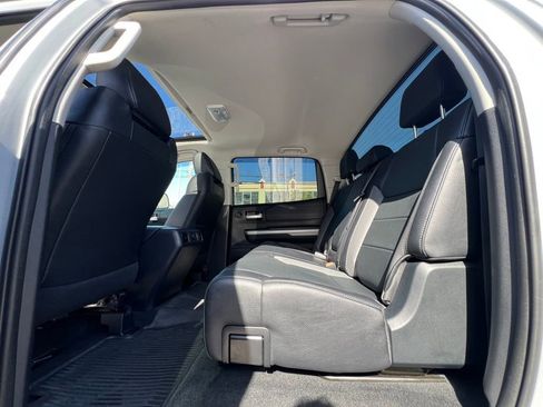Certified 2018 Toyota Tundra Limited w/ Limited Premium Package AWD/4WD image 18