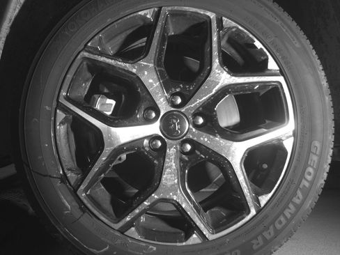 Used 2025 Jeep Compass Limited AWD/4WD image 9