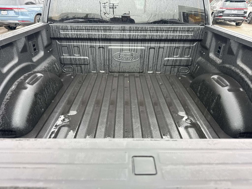 Certified 2025 Ford F150 Raptor AWD/4WD image 10