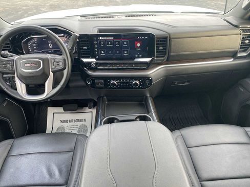 Used 2025 GMC Sierra 2500 SLT image 19