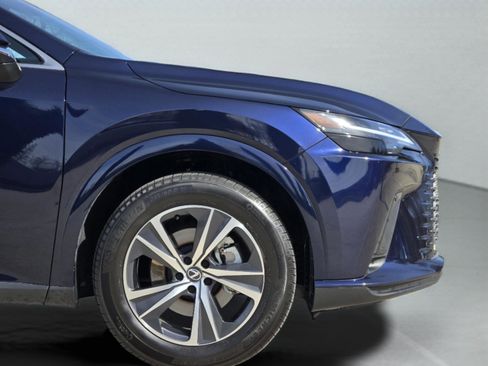 Used 2024 Lexus RX 350h Premium Package w/ Convenience Package image 12