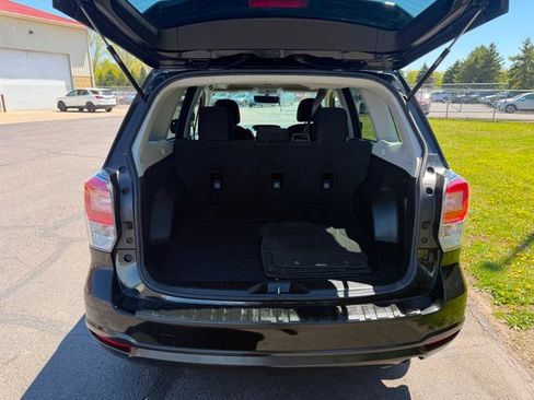 Used 2018 Subaru Forester 2.5i Premium w/ Popular Package #3A AWD/4WD image 3