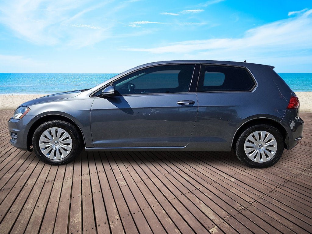 Used 2015 Volkswagen Golf Launch Edition FWD image 7