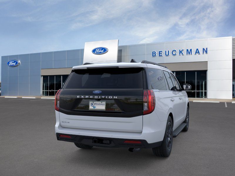 Used 2026 Ford Expedition Active AWD/4WD image 9