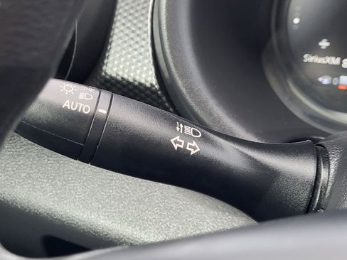 Used 2024 Nissan Kicks SV image 33