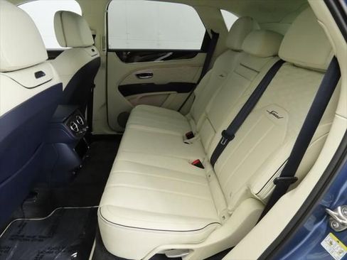 New 2026 Bentley Bentayga Speed image 21