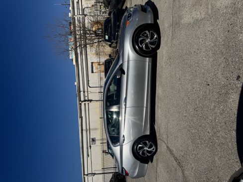 Used 2016 Honda Accord LX image 10