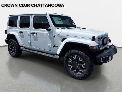 New 2026 Jeep Wrangler Unlimited Sahara AWD/4WD image 2