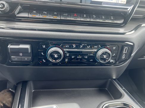 Certified 2024 Chevrolet Silverado 1500 ZR2 w/ Technology Package image 22