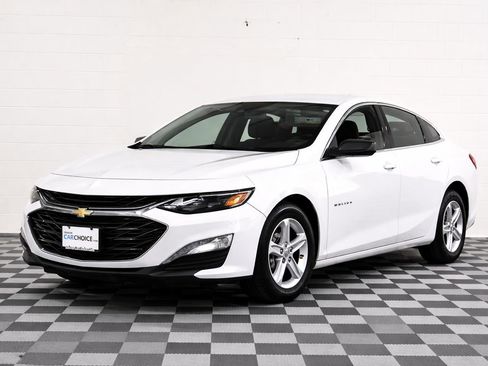 Used 2023 Chevrolet Malibu LS image 1
