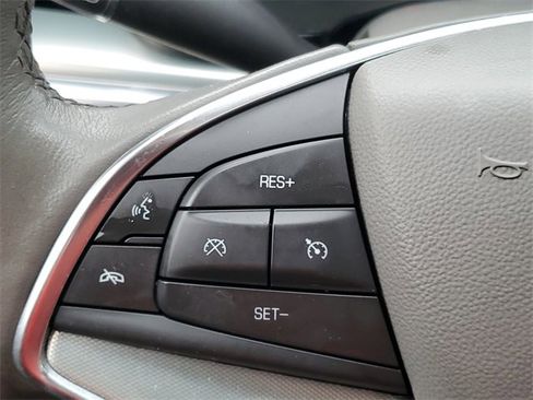 Used 2020 Cadillac XT5 Premium Luxury w/ LPO, Floor Liner Package image 22