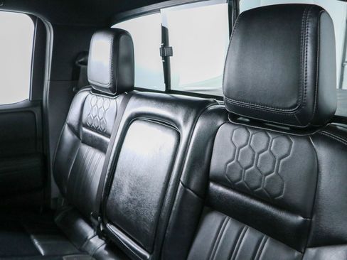 Used 2022 Nissan Frontier PRO-4X w/ Pro-4X Premium Package AWD/4WD image 28