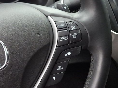 Used 2018 Acura ILX Sedan image 23