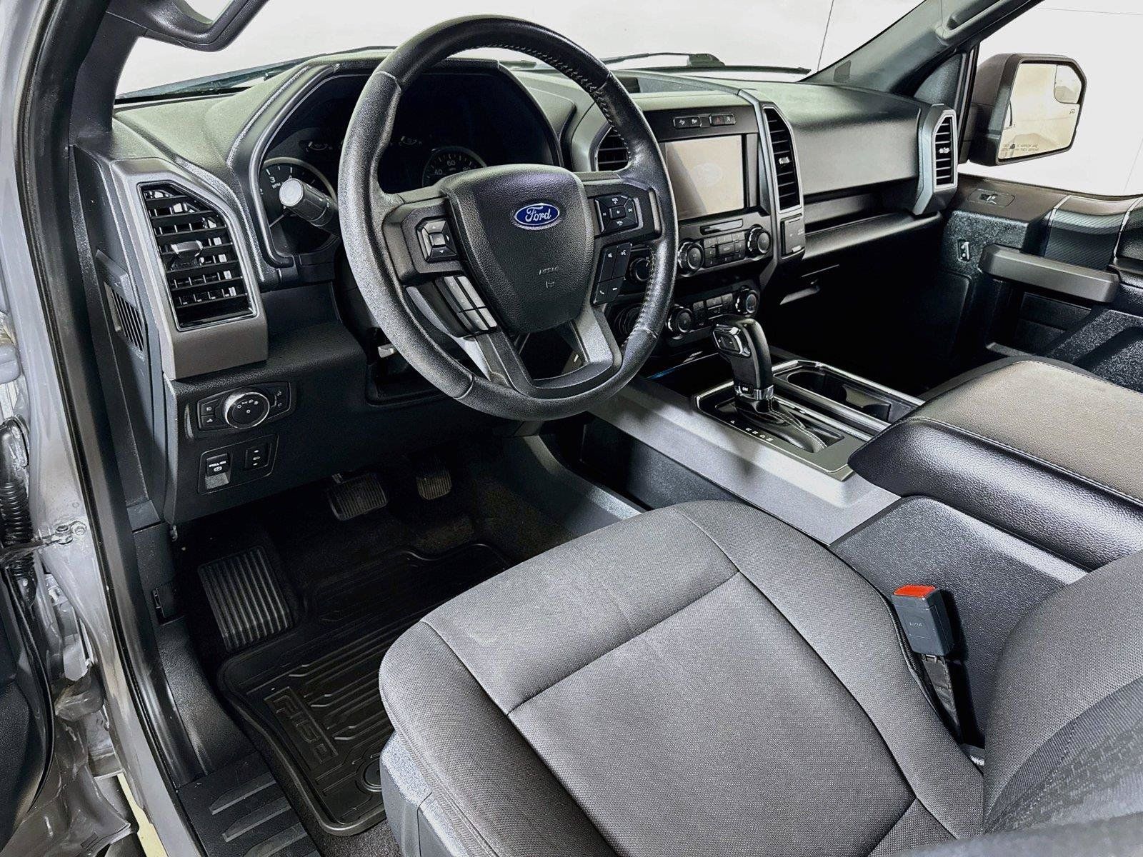 Used 2020 Ford F150 XLT w/ Equipment Group 302A Luxury AWD/4WD image 7