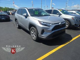 Used 2025 Toyota RAV4 XLE AWD/4WD video 1