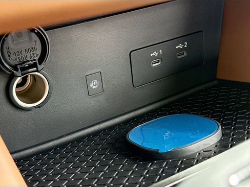 New 2026 Nissan Pathfinder Platinum AWD/4WD image 12