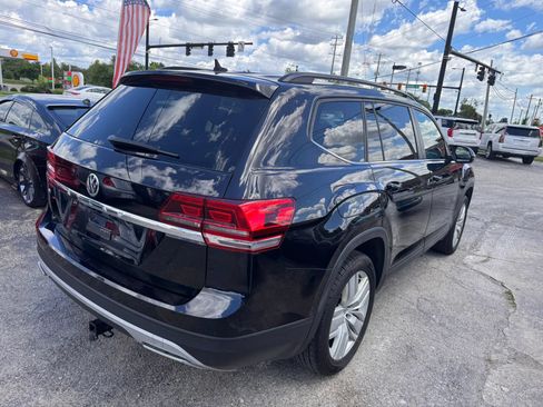 Used 2020 Volkswagen Atlas SE w/ Panoramic Sunroof Package FWD image 7