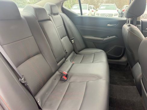 Used 2023 Nissan Altima 2.5 SR w/ SR Premium Package image 34