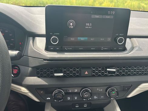 Used 2024 Honda Accord EX image 13