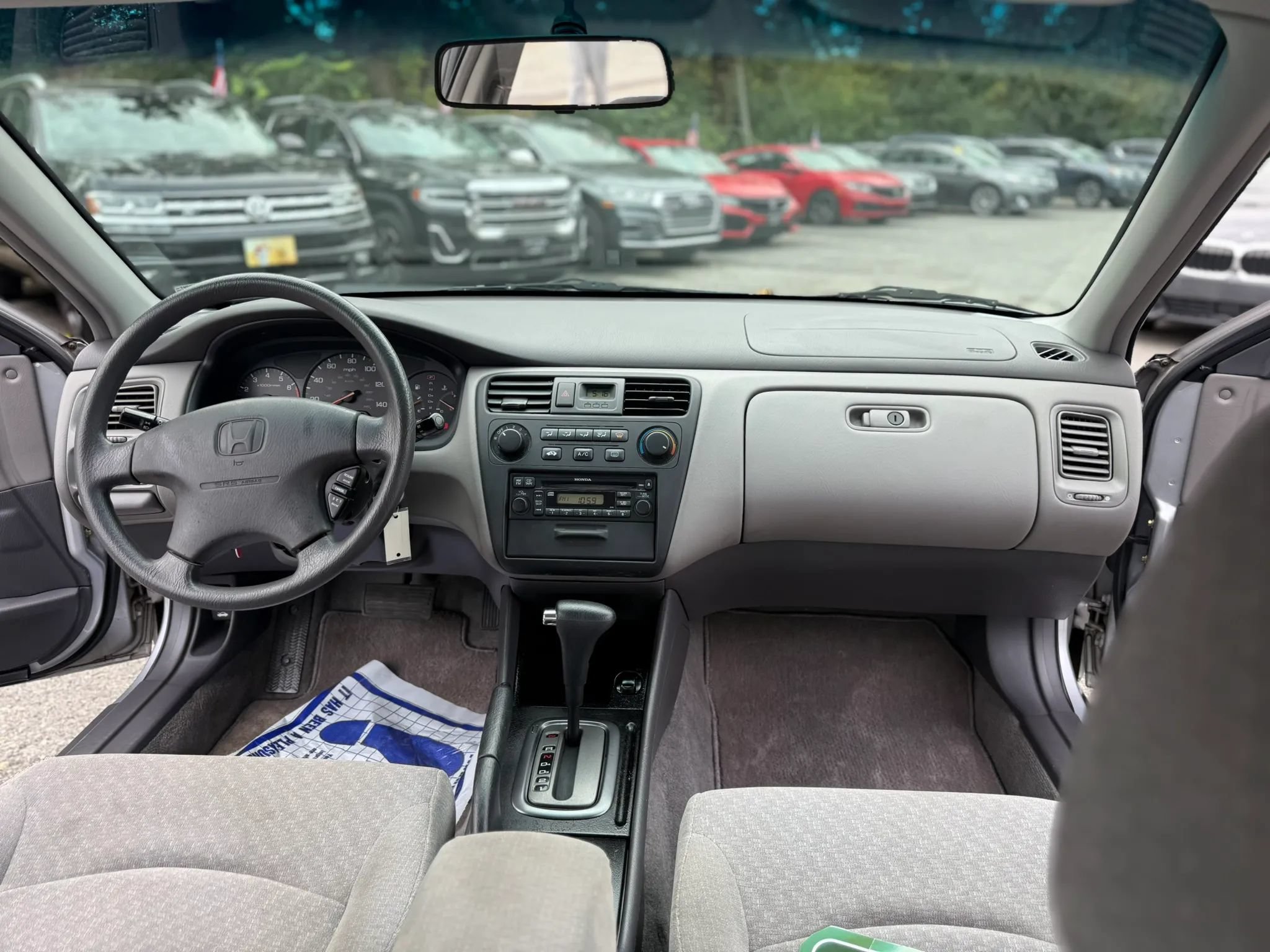 Used 2002 Honda Accord LX image 17