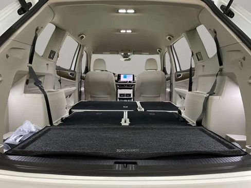 Used 2024 Volkswagen Atlas SE FWD image 84