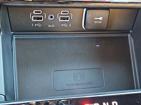 Used 2022 Jeep Grand Cherokee Summit w/ Advanced Protech Group IV image 33