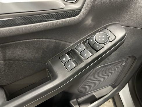 New 2026 Ford Escape ST-Line w/ Cold Weather Package AWD/4WD image 19