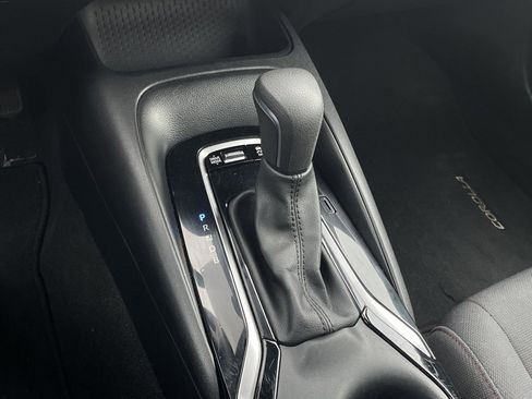 Used 2024 Toyota Corolla SE image 17