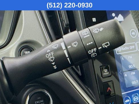 Used 2025 Subaru Crosstrek 2.0i Premium image 14