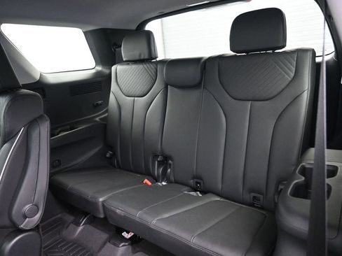 Used 2025 Hyundai Palisade SEL image 31