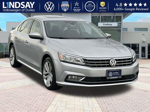 Used 2018 Volkswagen Passat 2.0T SEL Premium image 1