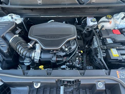 Used 2023 GMC Acadia Denali w/ Denali Ultimate Package image 26