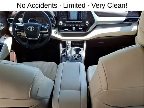 Used 2022 Toyota Highlander Limited AWD/4WD image 21