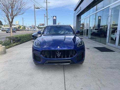 Certified 2023 Maserati Grecale Modena image 15