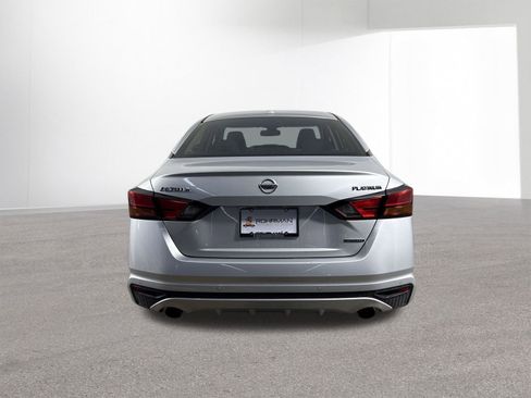 Used 2019 Nissan Altima 2.0 Platinum image 32