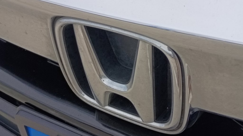 Used 2018 Honda Accord Touring image 14