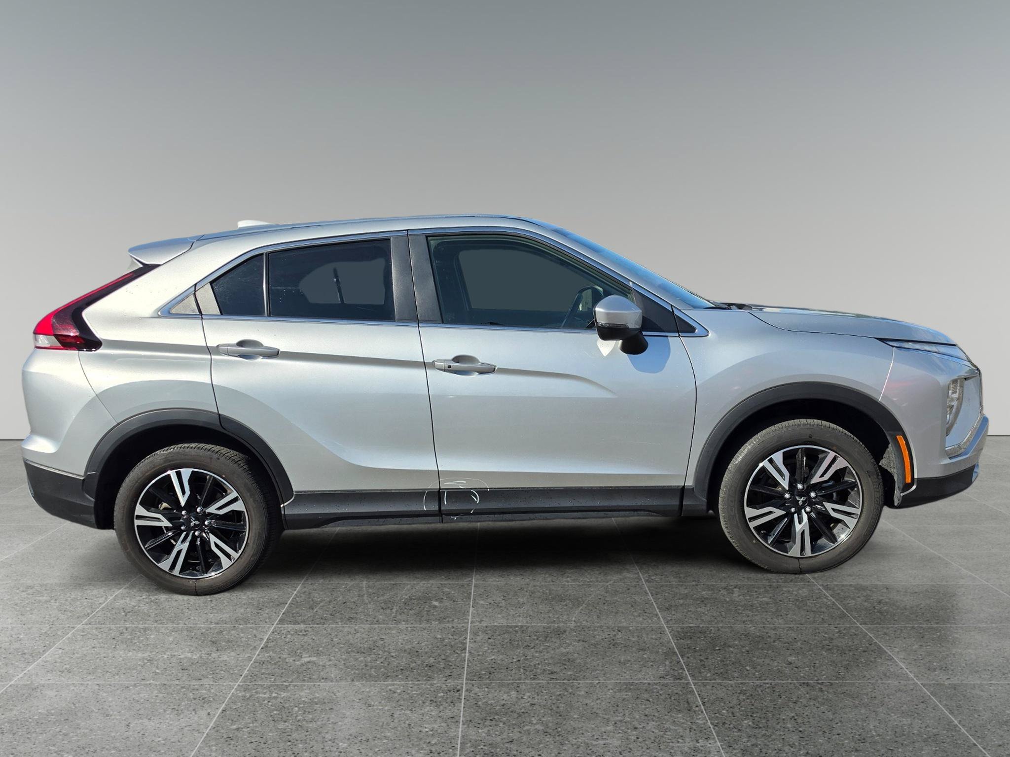 Used 2025 Mitsubishi Eclipse Cross SE AWD/4WD image 7