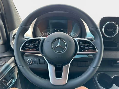 New 2024 Mercedes-Benz Sprinter 3500 image 18