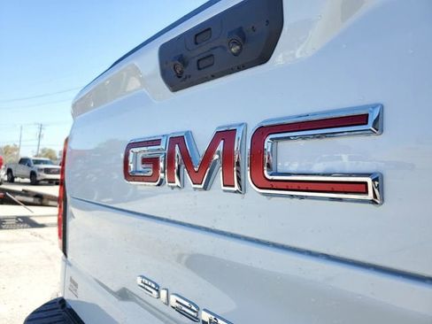 New 2026 GMC Sierra 1500 SLT w/ SLT Premium Plus Package image 7